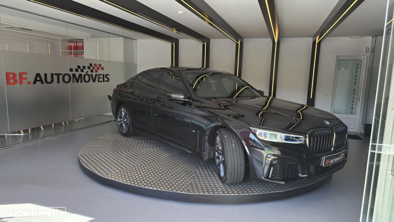 BMW 740 d xDrive Pack M Auto - 8