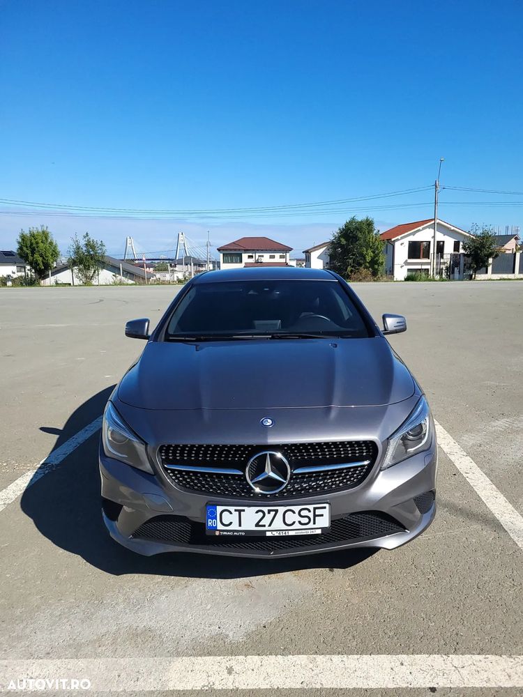 Mercedes-Benz CLA 220 d Aut. - 9