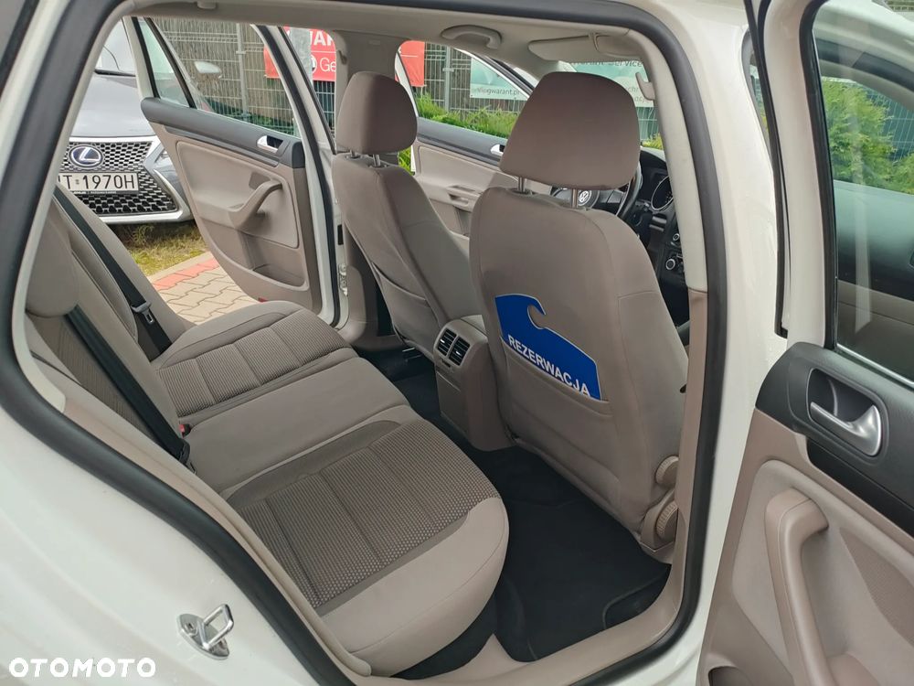Volkswagen Golf 1.6 TDI 4Motion BlueMotion Technology Comfortline - 21