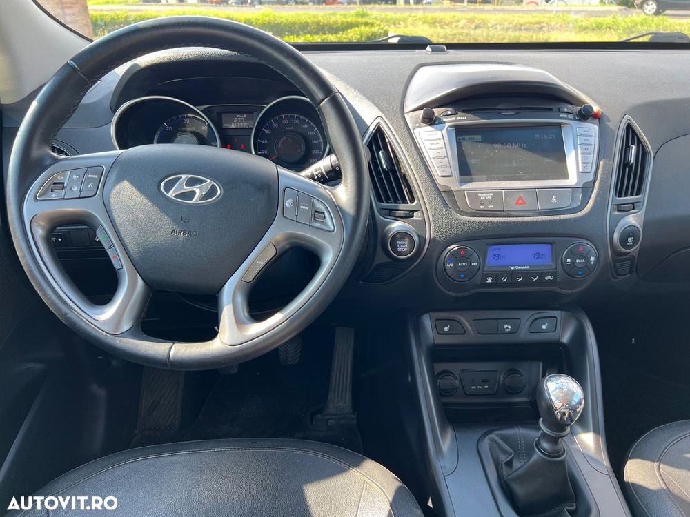Hyundai ix35 1.7 CRDI 2WD Comfort - 16
