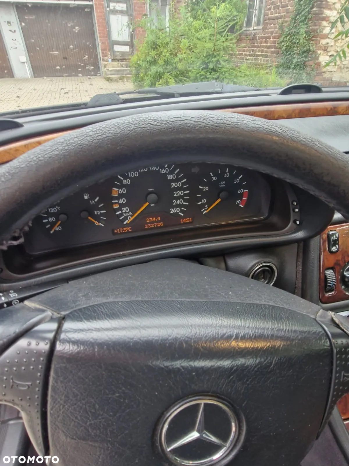 Mercedes-Benz CLK 320 - 6