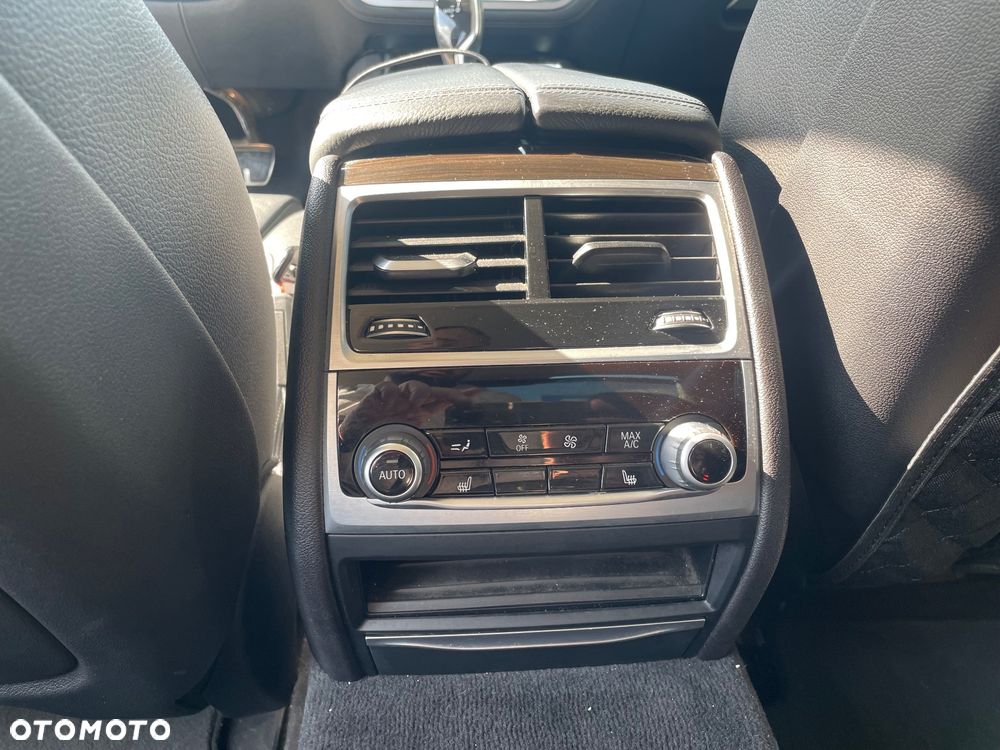 BMW Seria 7 730d xDrive - 16
