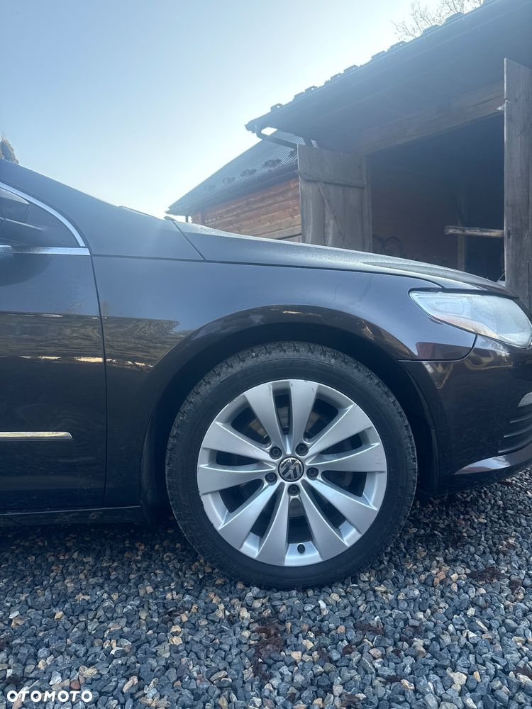 Volkswagen Passat 1.8 TSI Exclusive - 9