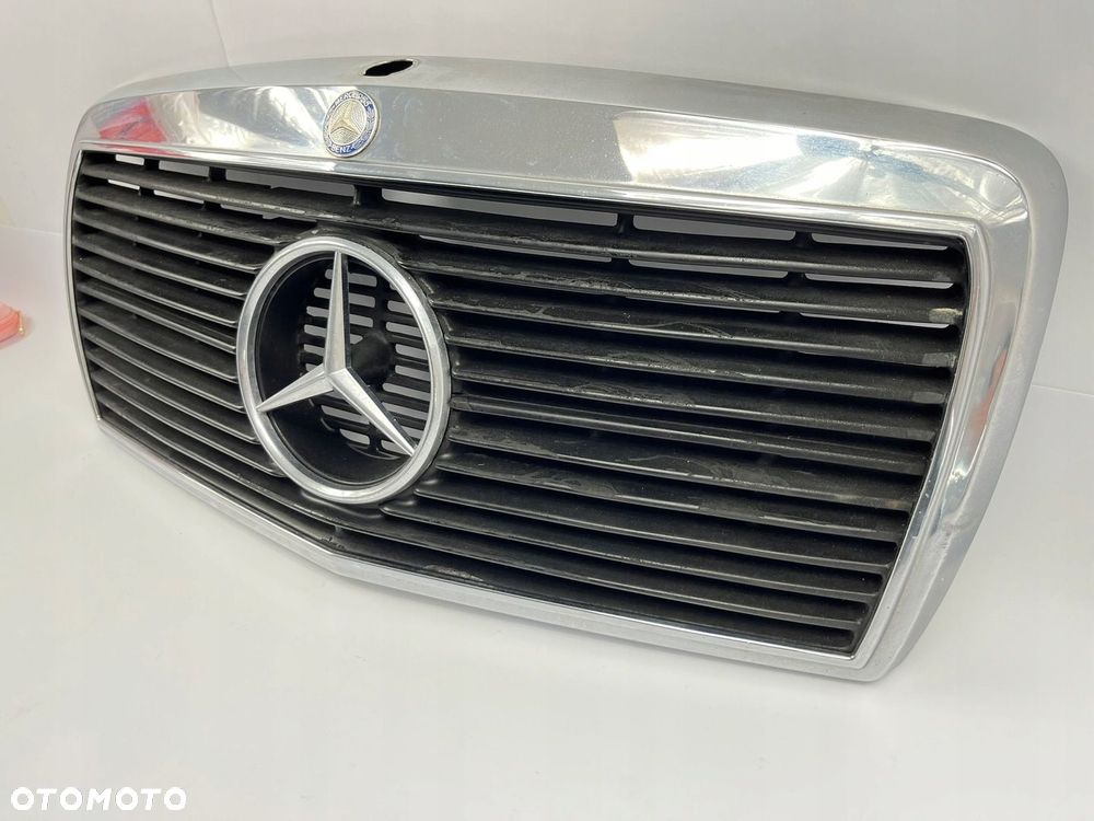 GRILL ATRAPA CHŁODNICY DUŻY ZNACZEK DUŻE LOGO MERCEDES W126 SE SEL - 3