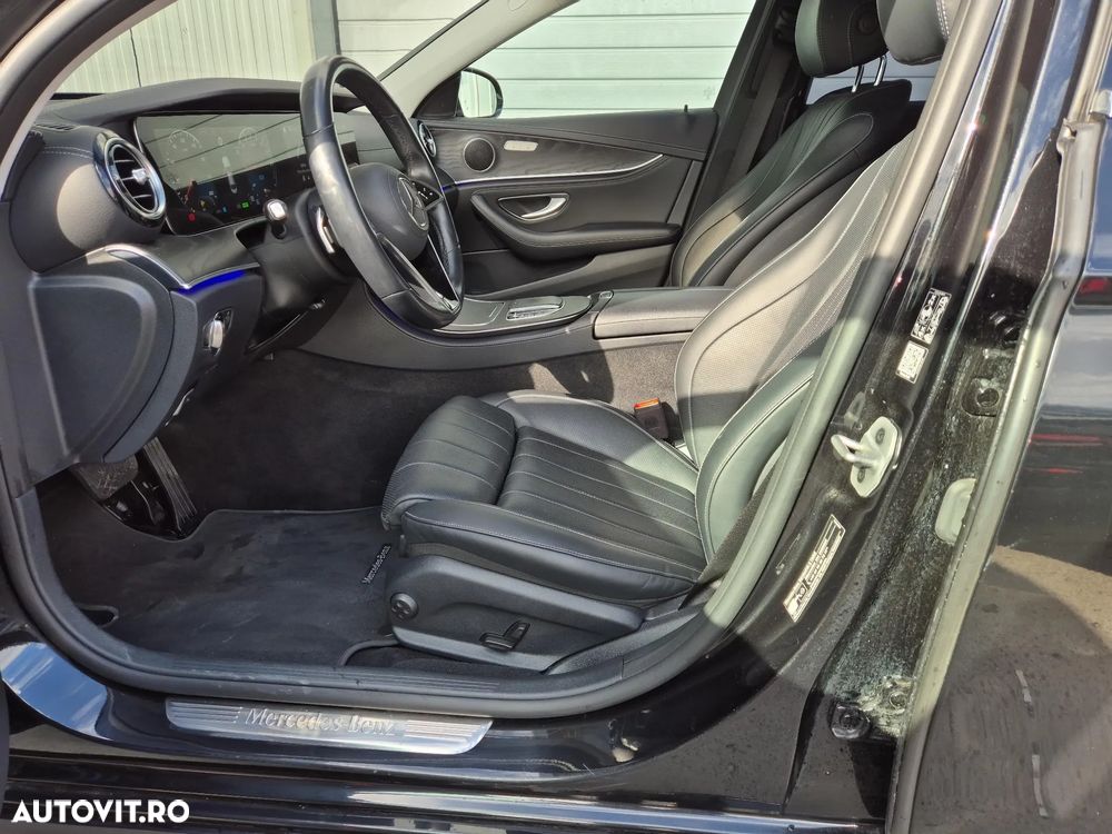 Mercedes-Benz E 300 - 10