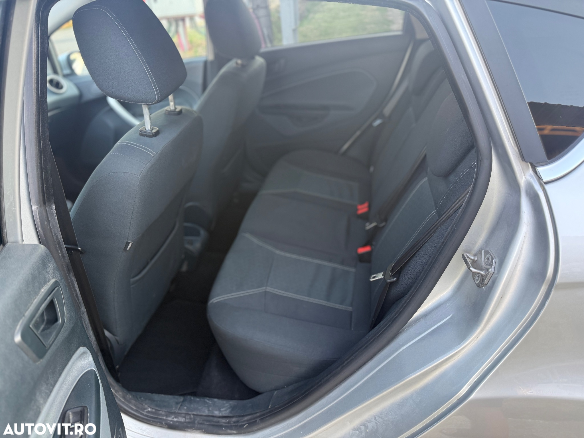 Ford Fiesta 1.4 TDCi Comfort - 6