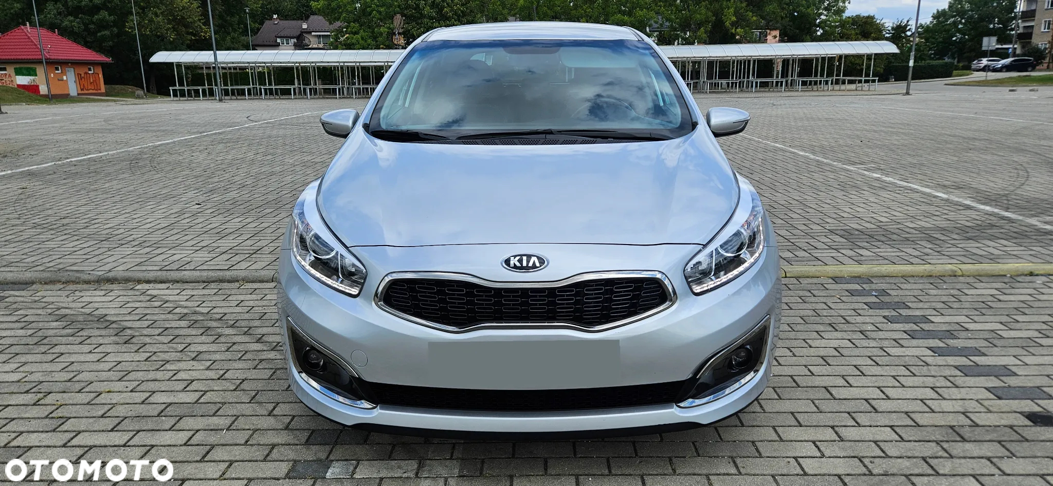 Kia Ceed 1.6 CRDi 136 DCT ISG SW Platinum Edition - 20