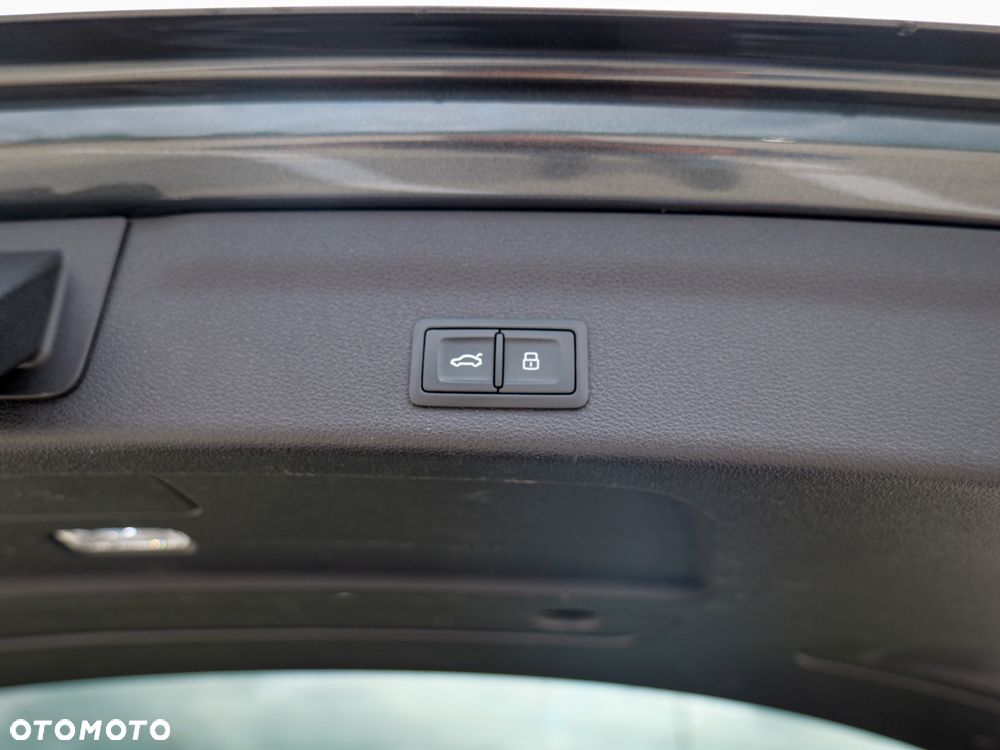 Audi A6 Avant 50 TDI mHEV Quattro Sport Tiptronic - 13