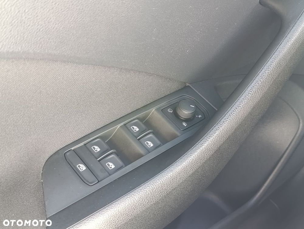 Skoda Kamiq 1.0 TSI Style DSG - 21