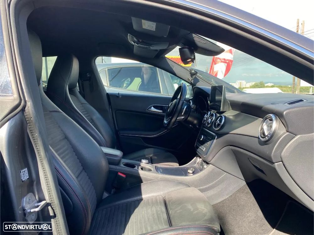 Mercedes-Benz CLA 200 d Shooting Brake AMG Line Aut. - 17