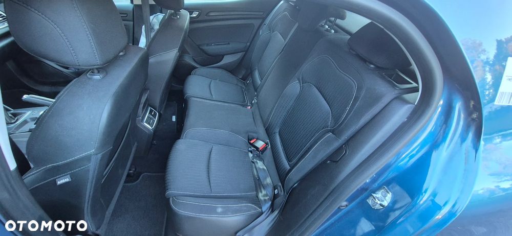 Renault Megane 1.5 Blue dCi Business - 17