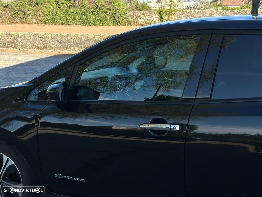 Nissan Leaf 40 kWh 2.ZERO Edition - 18