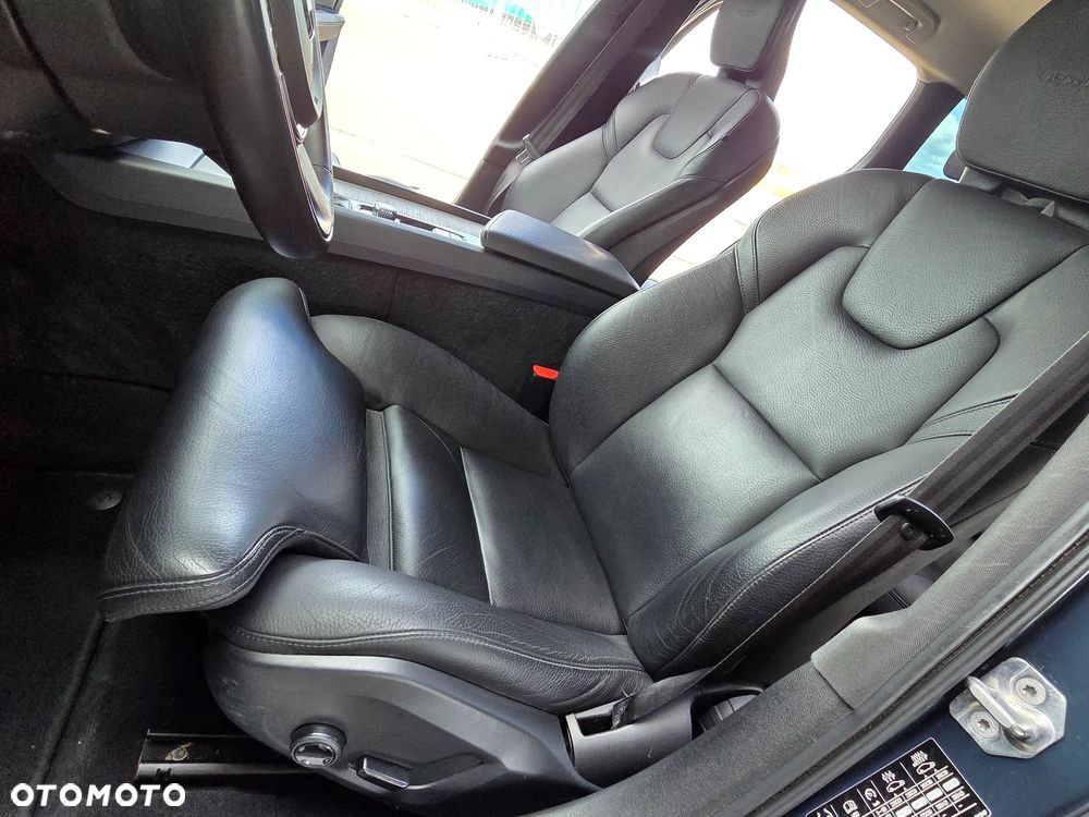 Volvo V60 D4 AWD Geartronic Inscription - 29