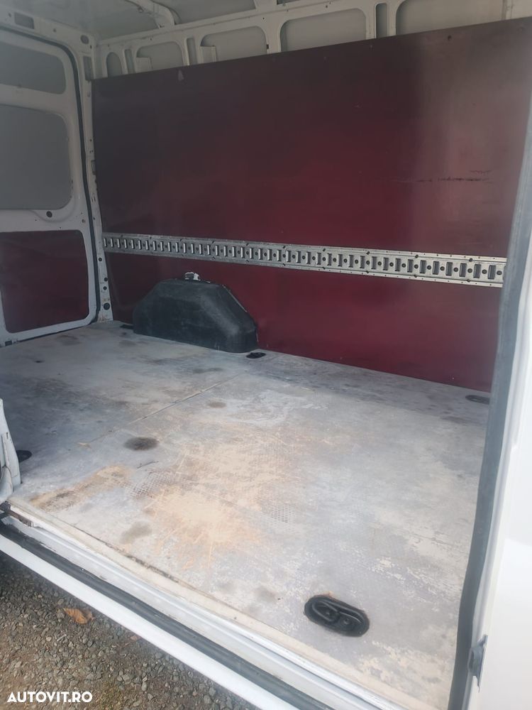 Ford Transit - 7