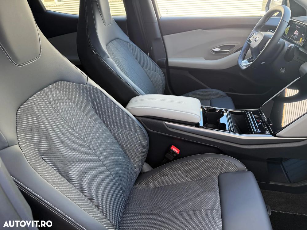 Ford Explorer RWD 77 kWh Extended Range Select - 17