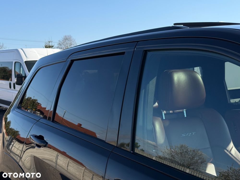 Jeep Grand Cherokee 6.4 V8 SRT8 - 11
