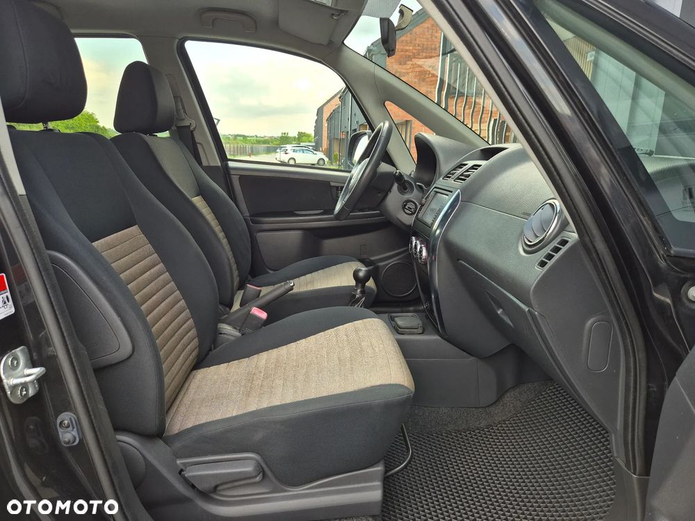 Fiat Sedici 1.6 16V 4x4 Dynamic - 8
