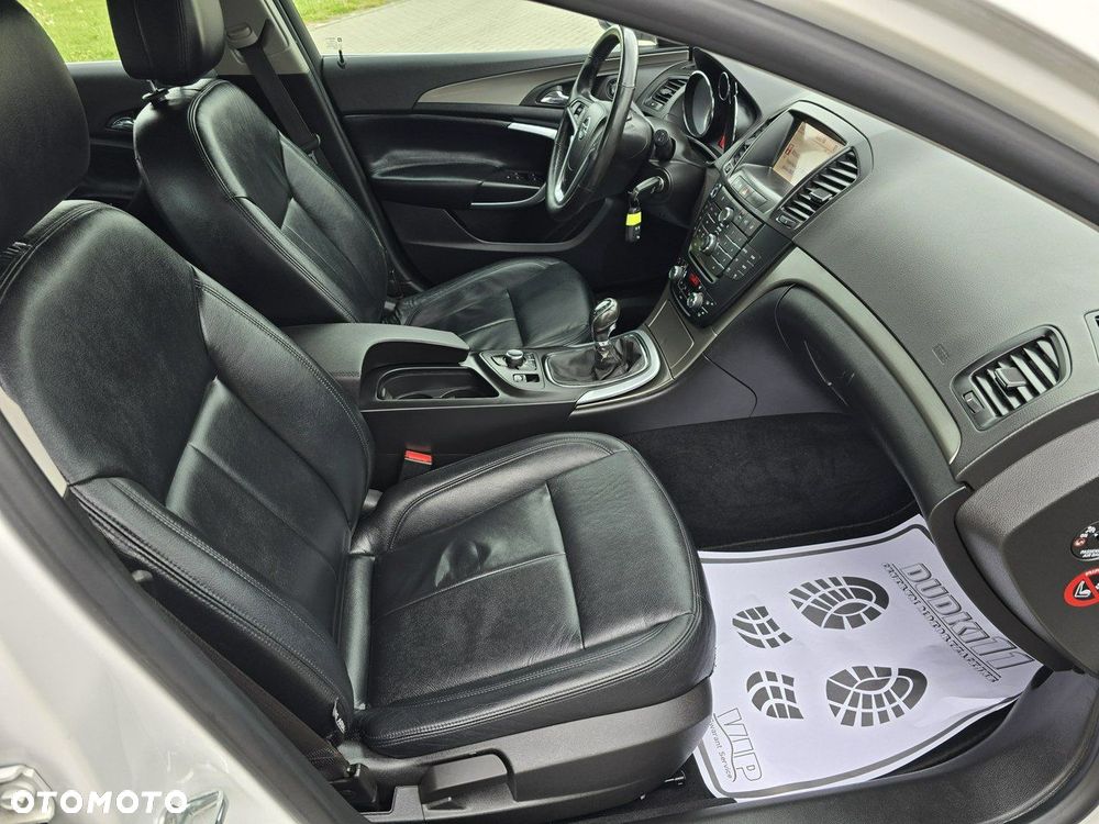 Opel Insignia - 23