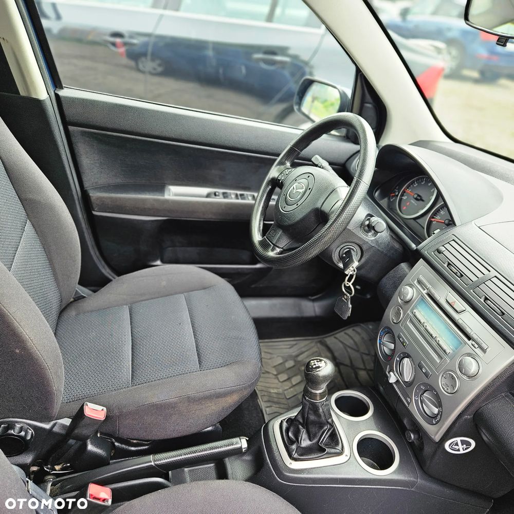 Mazda 2 - 19