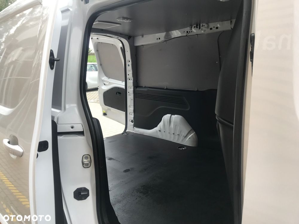Toyota Proace City - 12