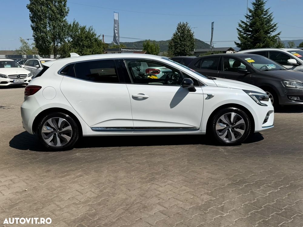 Renault Clio - 6