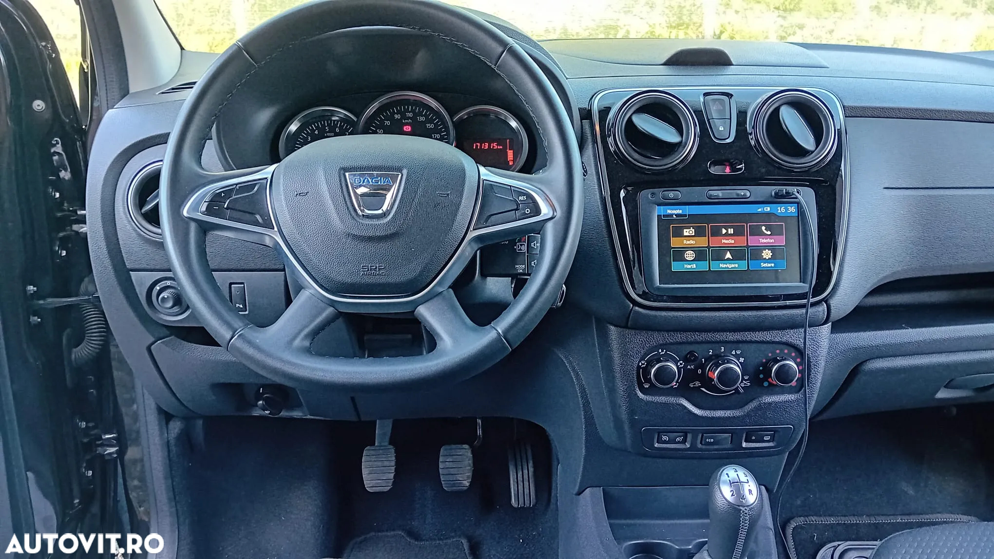 Dacia Lodgy 1.6 SCe Laureate - 7