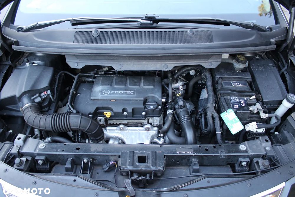 Opel Zafira 1.4 Turbo Business Edition - 23