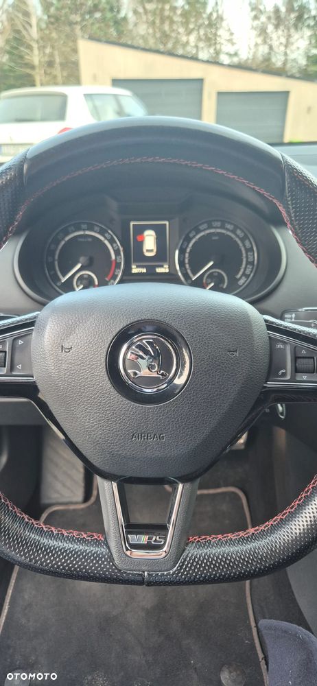 Skoda Octavia 2.0 TDI RS DSG - 15