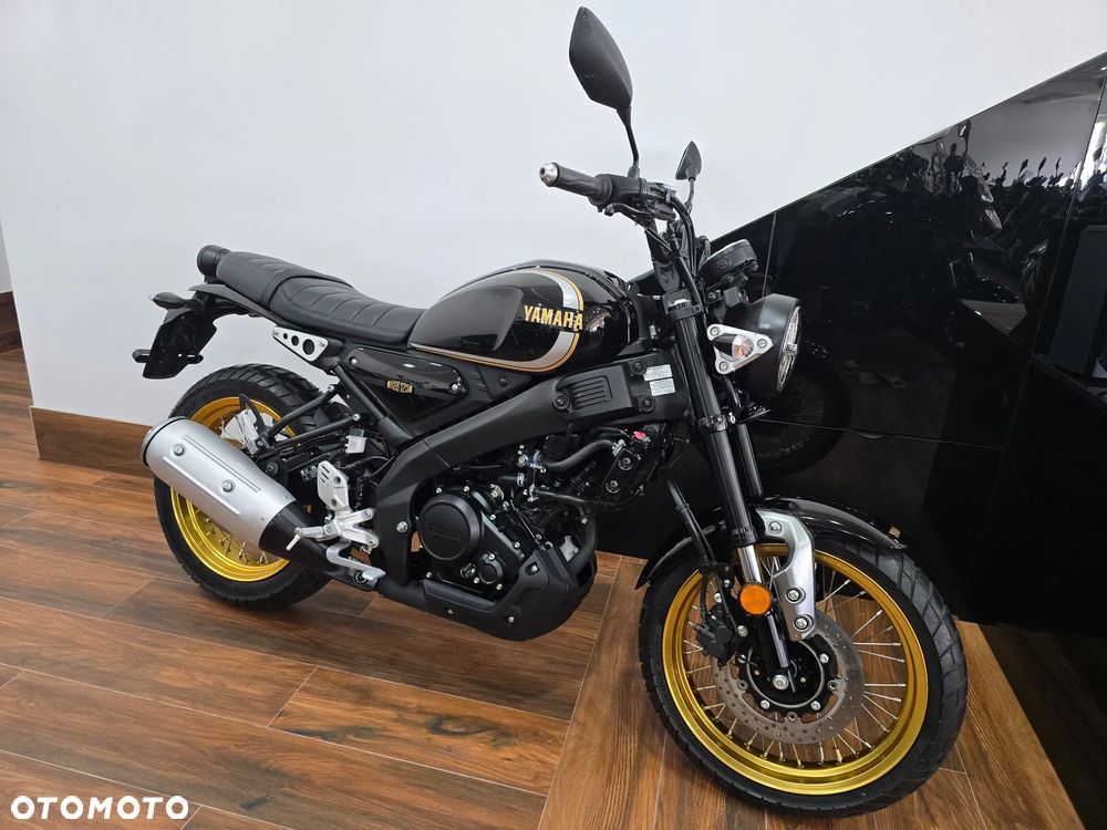 Yamaha XSR - 2