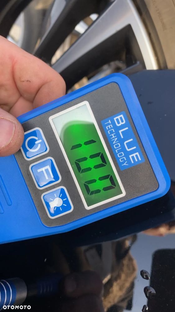 MASKA POKRYWA SILNIKA BMW F10 F11 KPL KOLOR 668 - 2