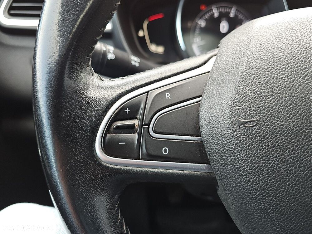 Renault Kadjar 1.2 Energy TCe Intens - 23