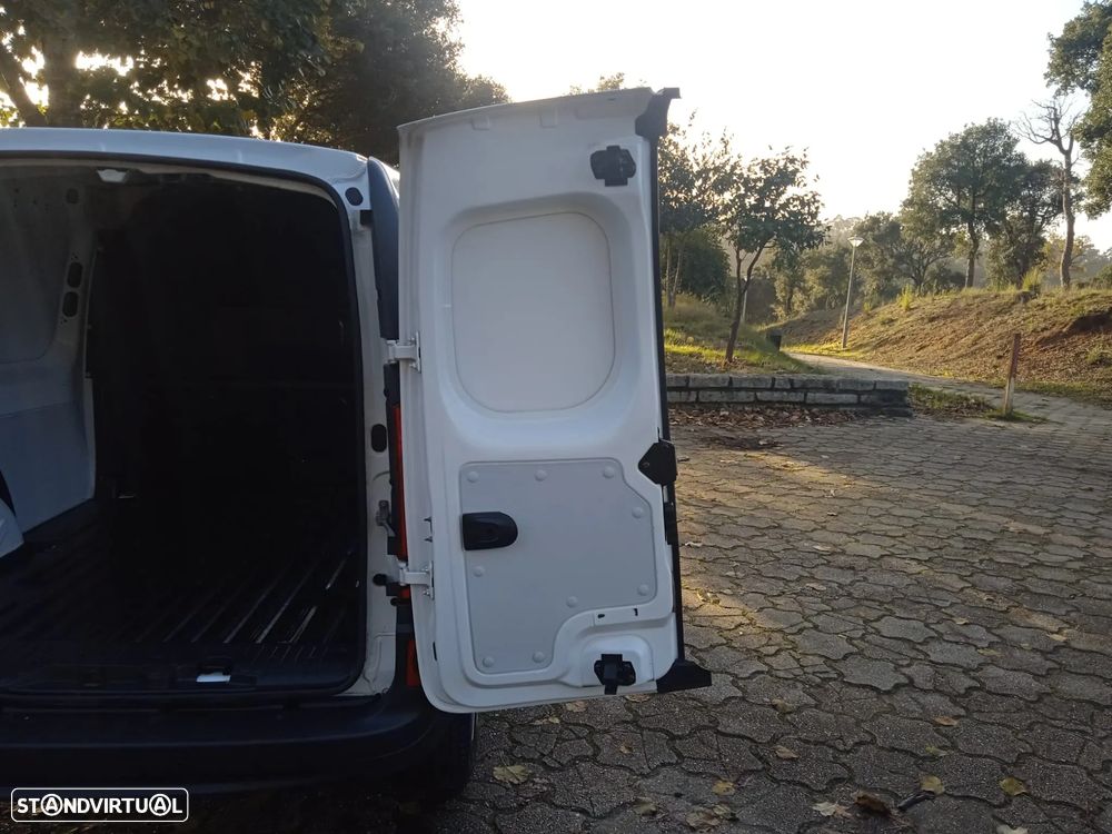 Mercedes-Benz Citan Van Normal 109 Cdi 90cv Plus 5 portas - 37