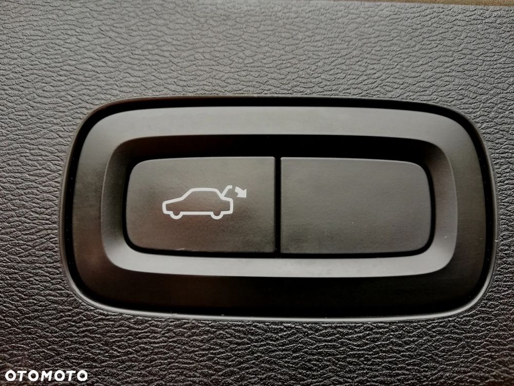 Volvo V60 T5 Geartronic Momentum Pro - 32