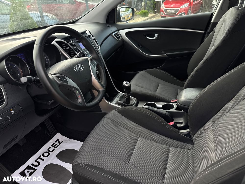 Hyundai i30 1.4 blue Classic - 10