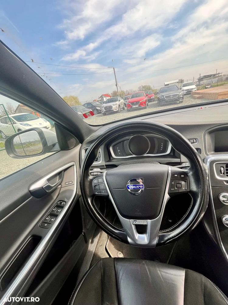 Volvo V60 - 2