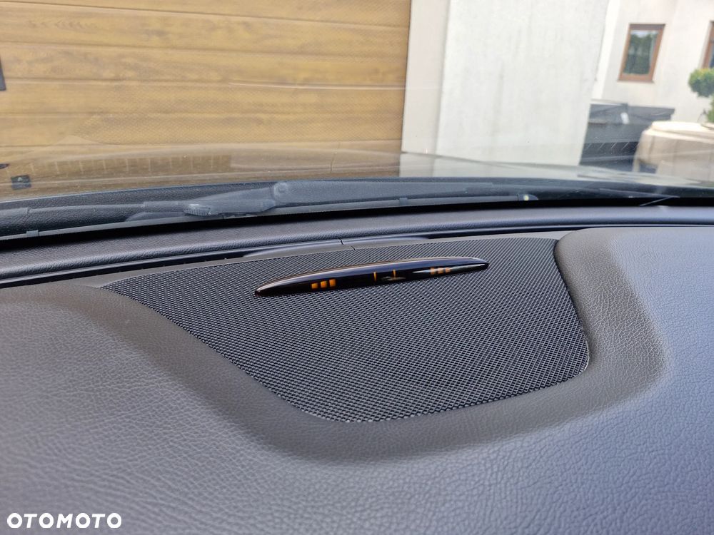 Mercedes-Benz CLA 180 Urban - 19