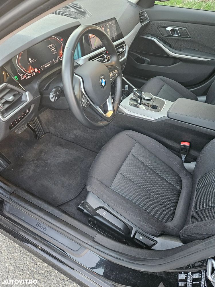 BMW Seria 3 318d Aut. - 7
