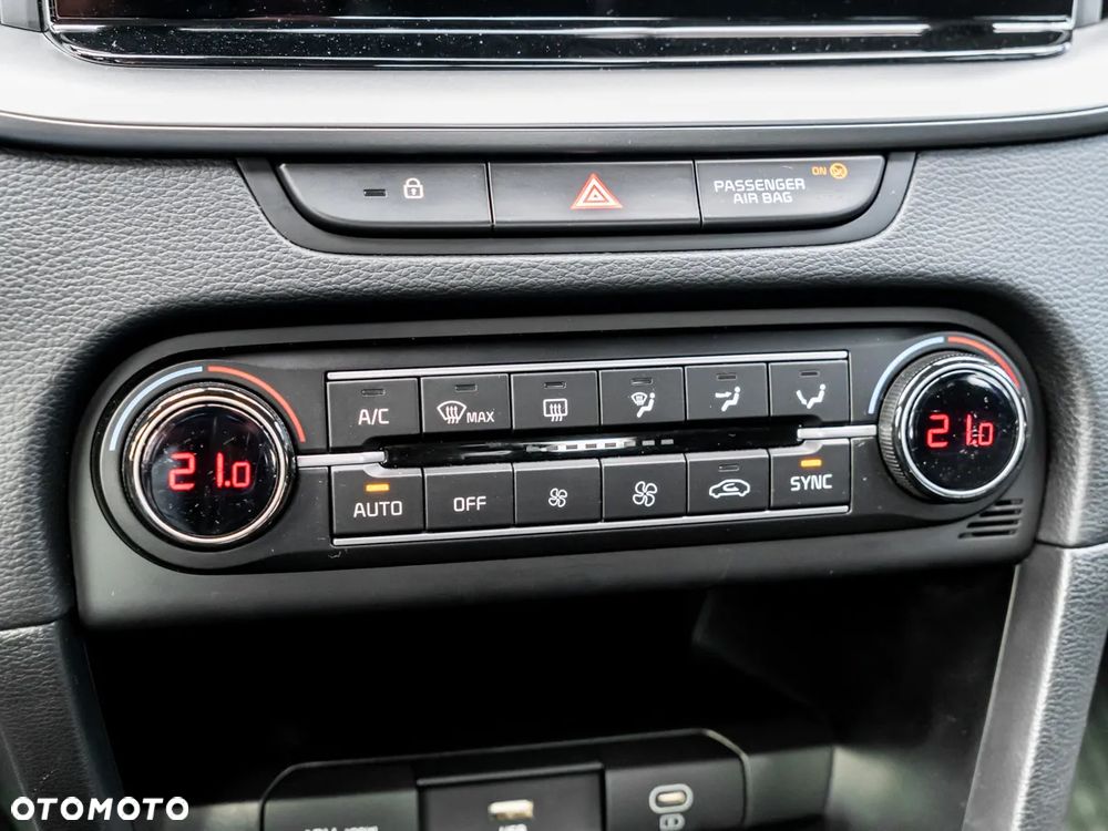 Kia Ceed 1.5 T-GDI M - 18