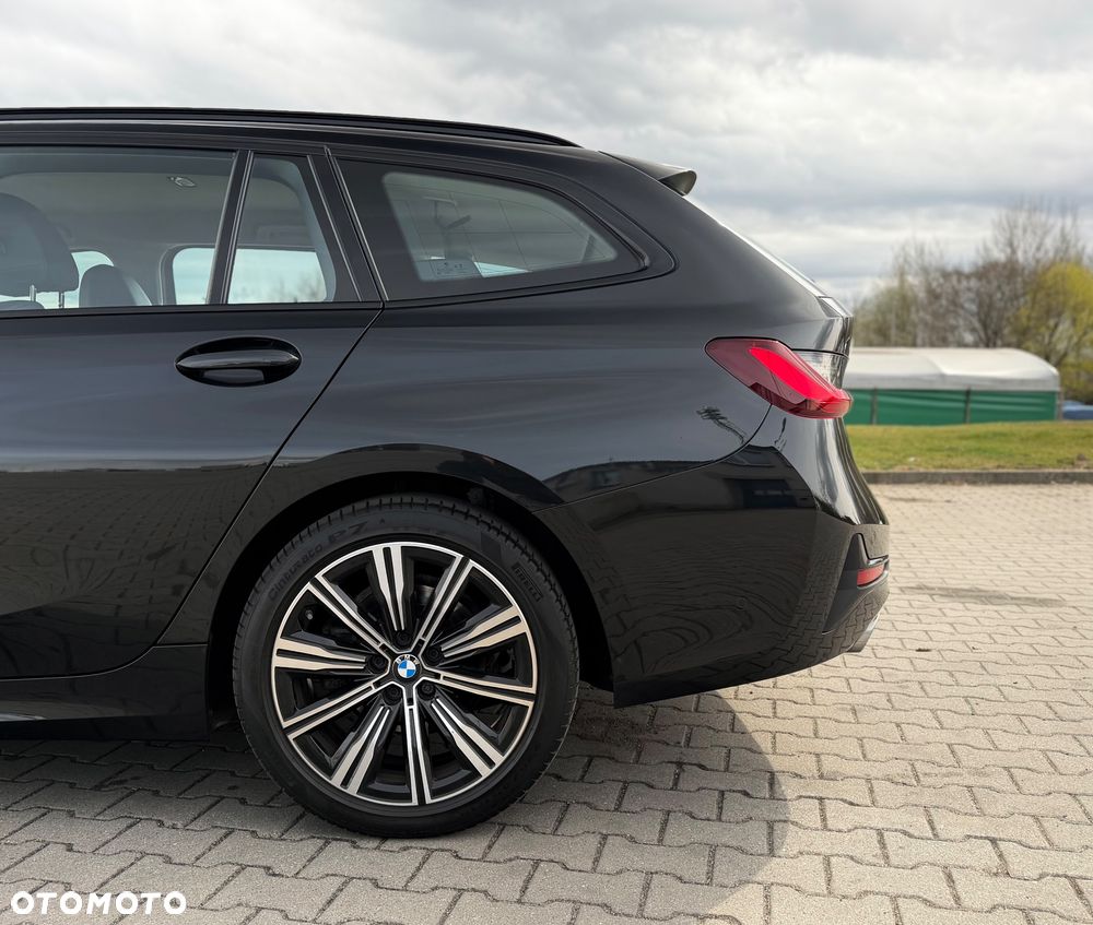 BMW Seria 3 320d xDrive Sport Line Shadow - 13