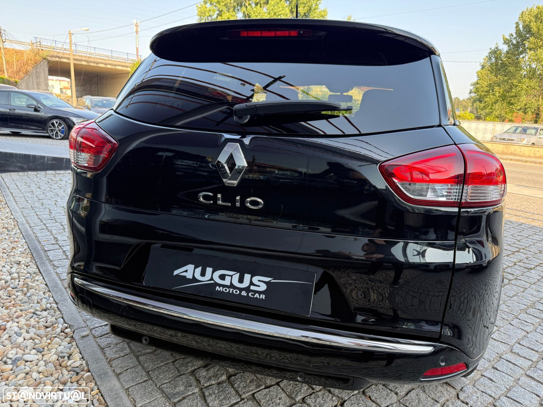 Renault Clio Sport Tourer TCe 90 Limited - 5