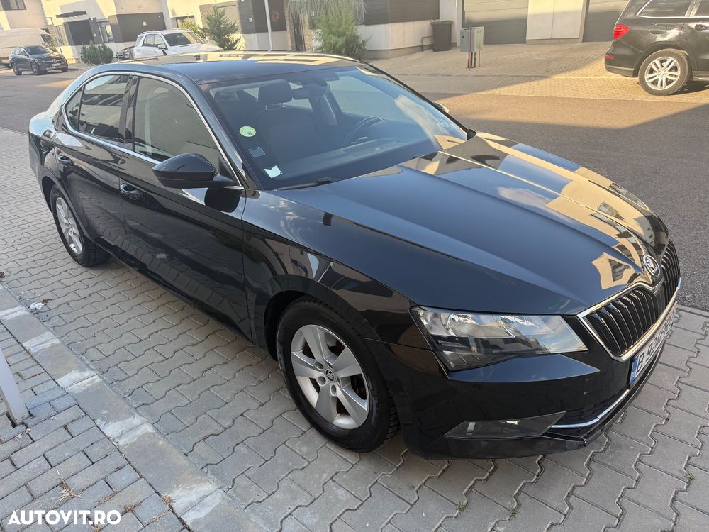 Skoda Superb 1.6 TDI DSG Style - 2