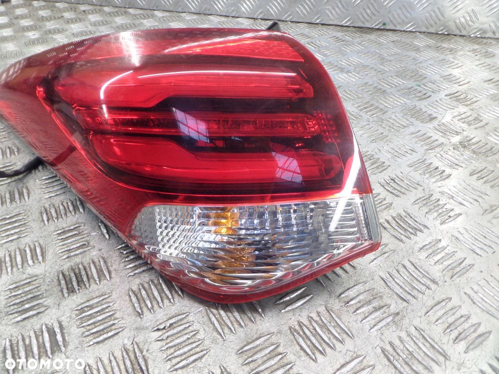 lampa lewy tył hyundai i40 lift sedan 2015-> led 92401-3z6 - 2