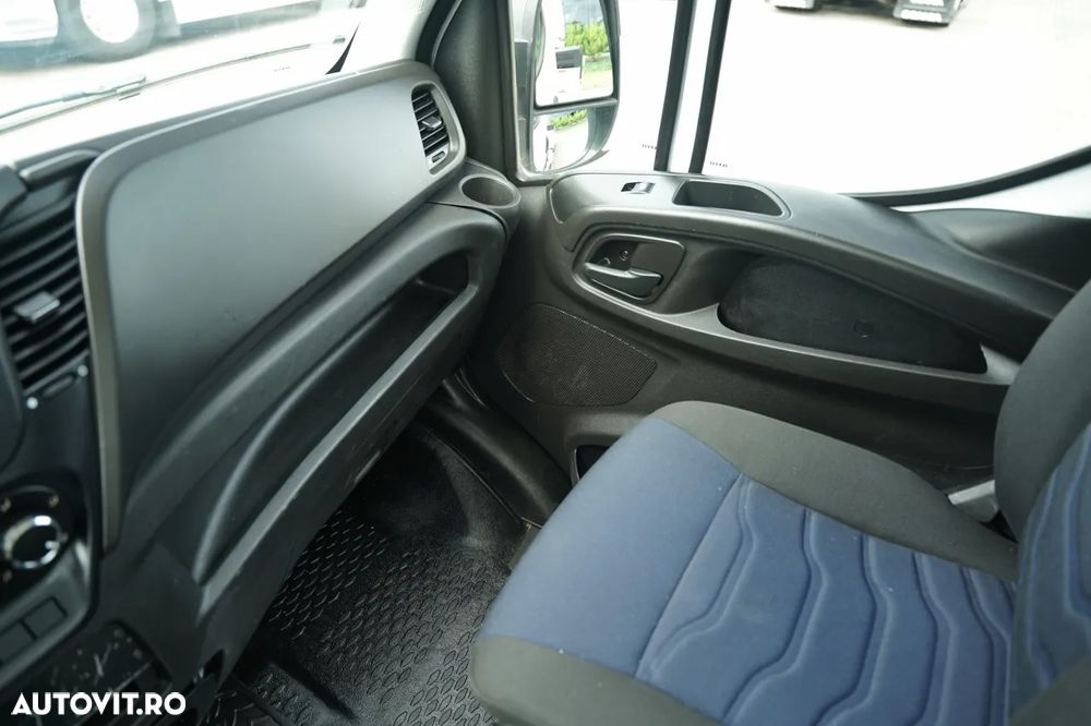 Iveco DAILY 35-120 / Platformă de lucru aeriană / MULTITEL MT 182 / 4 stabilizatoare / MANUALĂ / 2017 - 30