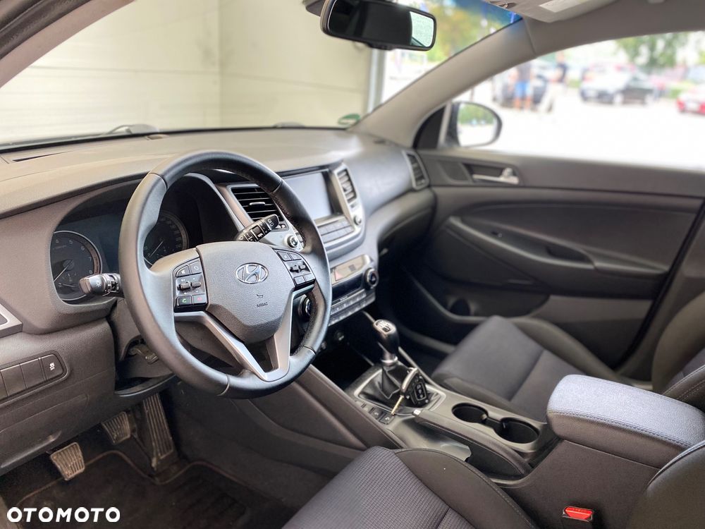 Hyundai Tucson 1.6 GDI BlueDrive Design 2WD - 10