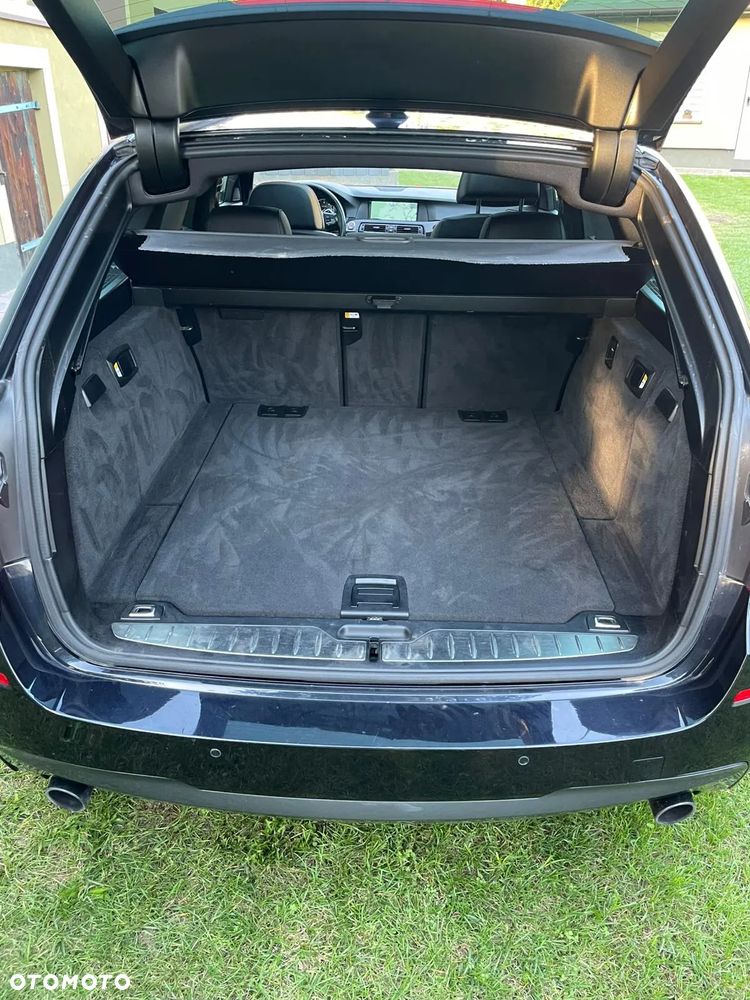 BMW Seria 5 535d xDrive - 22