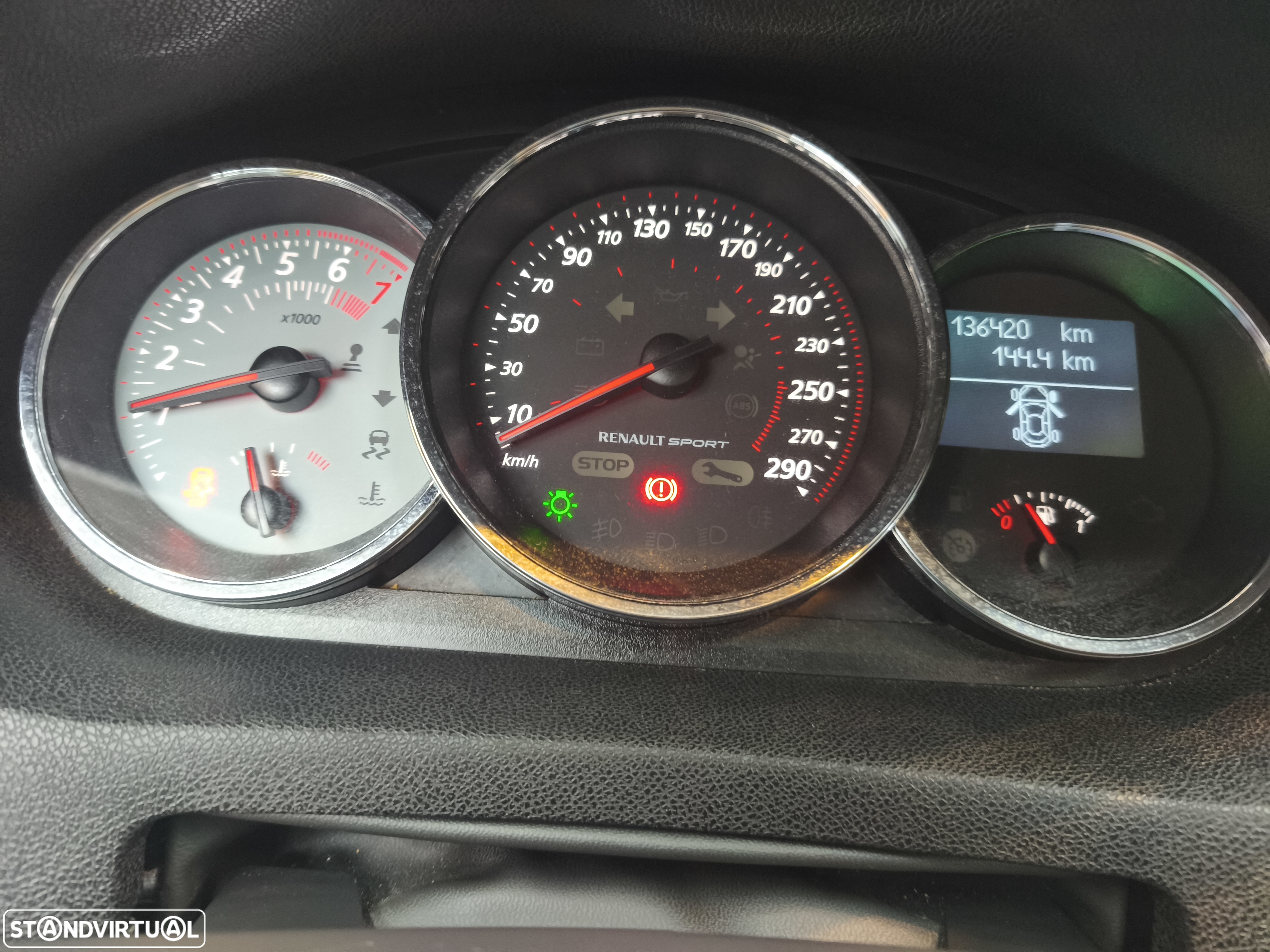 Renault Mégane Coupe 2.0 T RS - 10