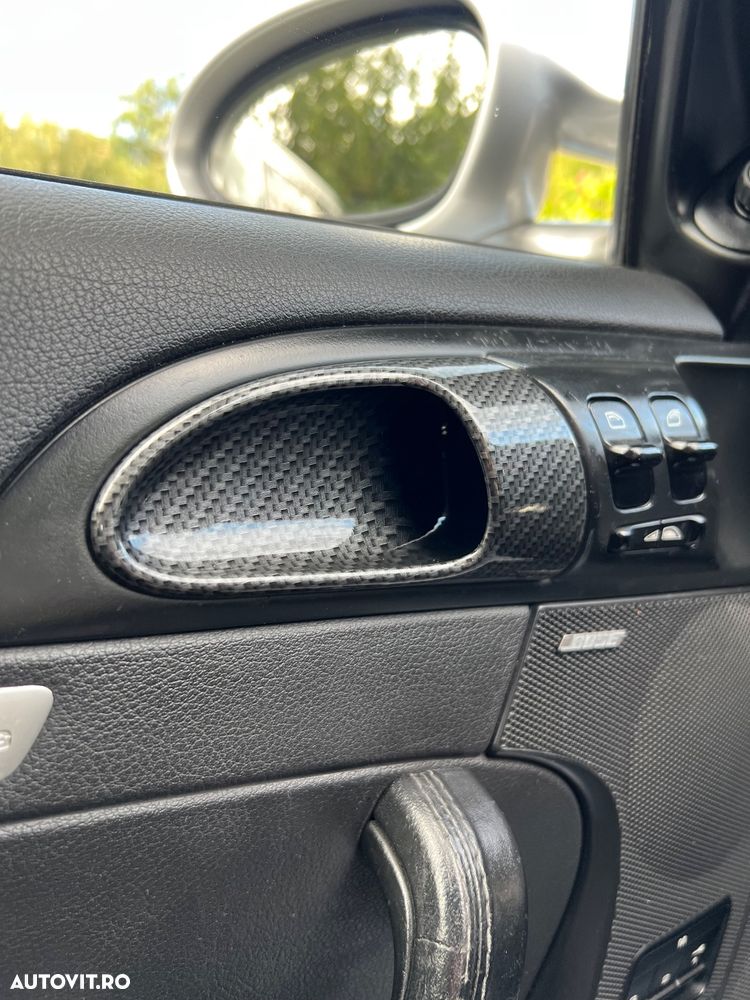 Porsche 911 Carrera - 30