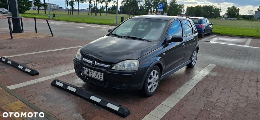Opel Corsa 1.2 16V Cosmo - 2