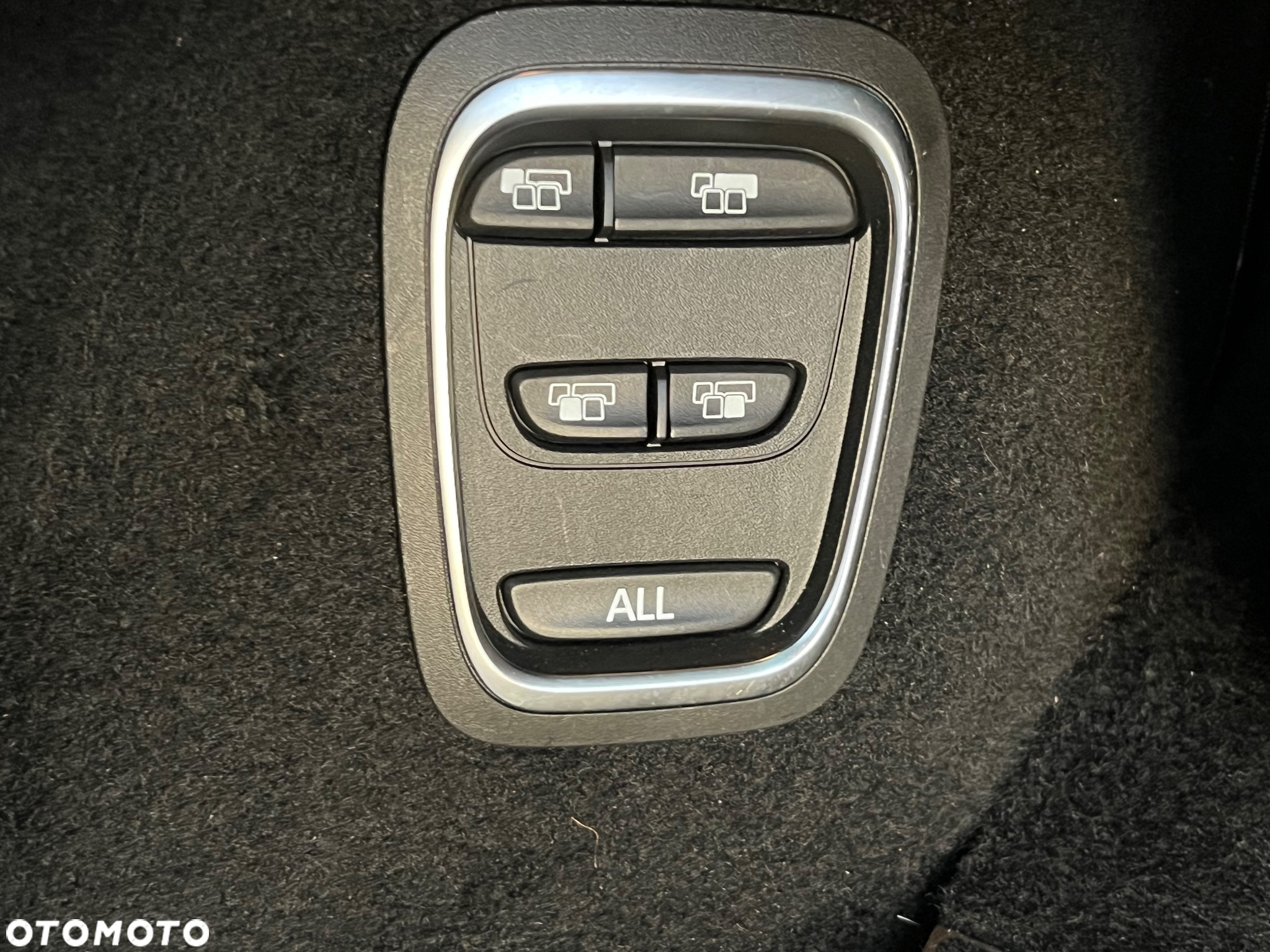 Renault Grand Scenic ENERGY dCi 130 BOSE EDITION - 24