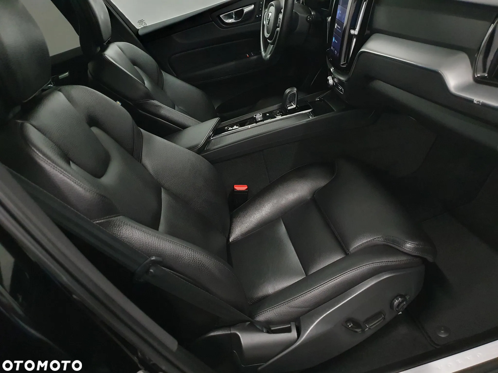 Volvo XC 60 B4 D Geartronic Inscription - 16